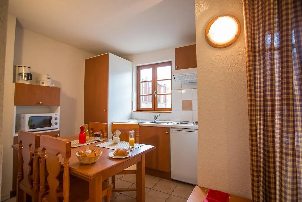 **** Appart hôtel Résidence Néméa Les Chalets d'Estive Cauterets France