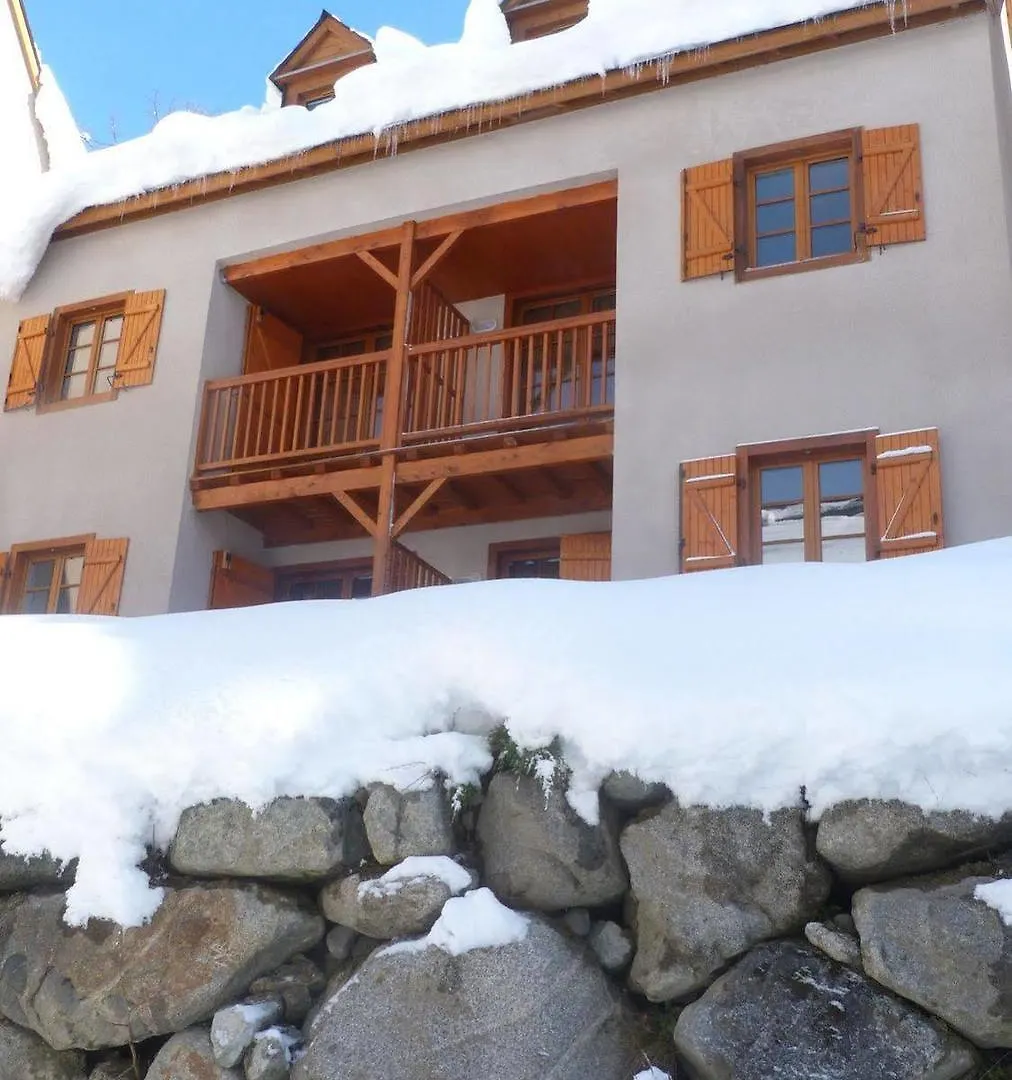 **** Appart hôtel Résidence Néméa Les Chalets d'Estive Cauterets France